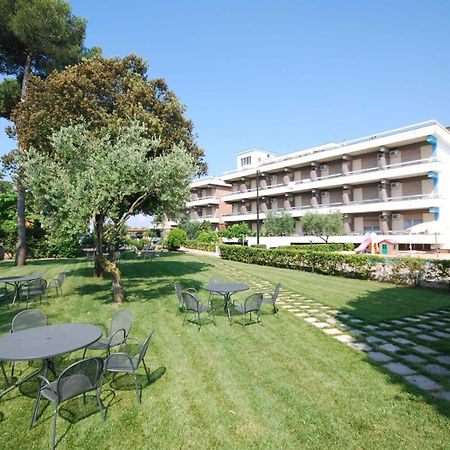 Hotel River Palace Terracina Exteriér fotografie